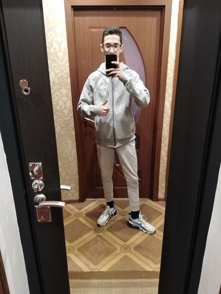  34026253  , 20 ,    -