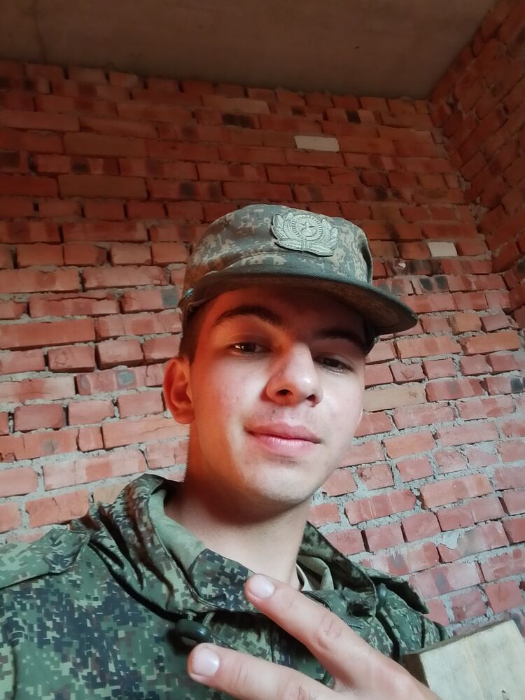  53546393  , 18 ,    -