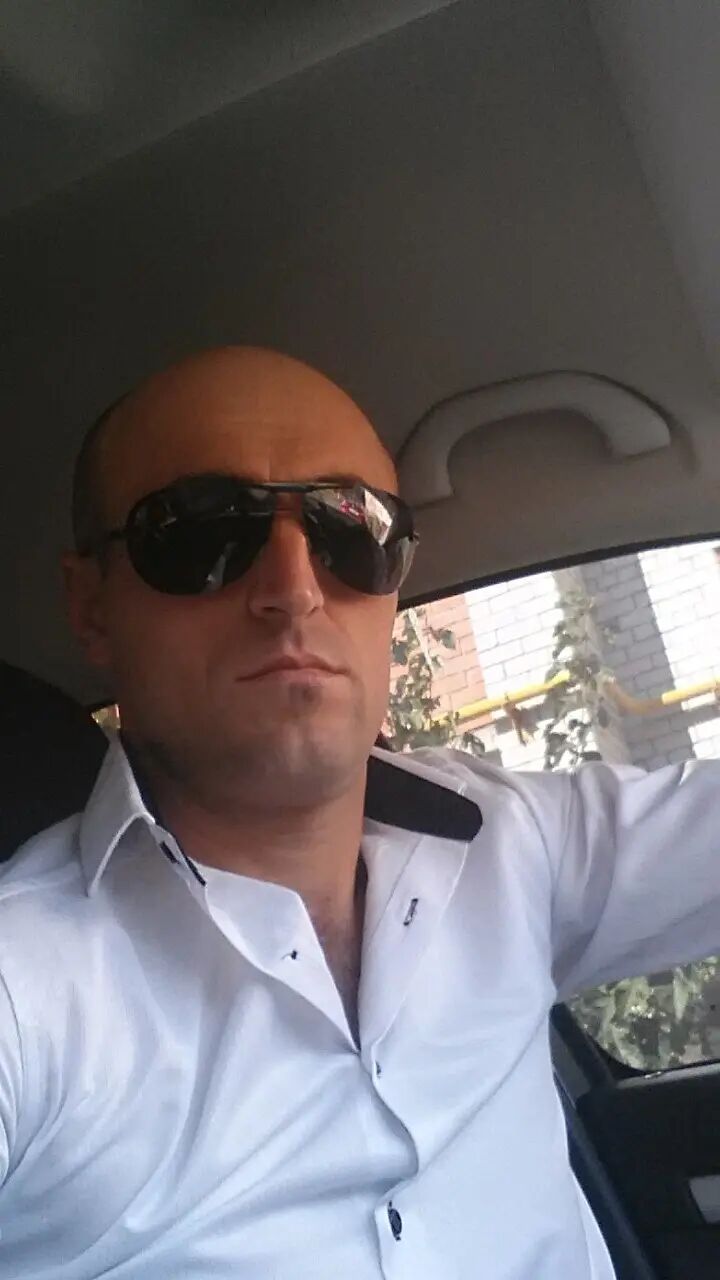  34794203  Alim, 42 ,    
