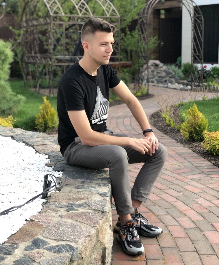  27342853  Bogdan, 24 ,    