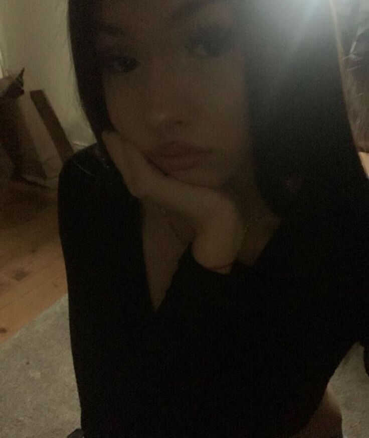  48533463  , 24 ,    