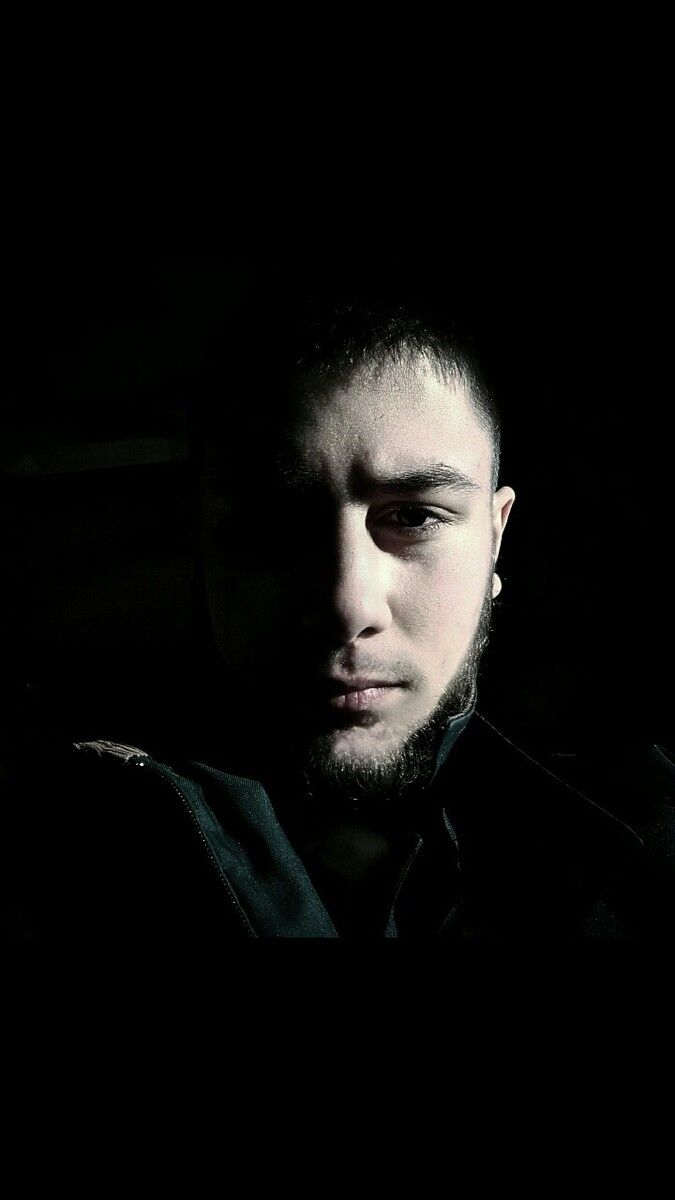  ,   Arman, 27 ,   ,   , c , 