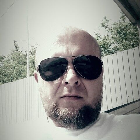  ,   Djordj, 46 ,   
