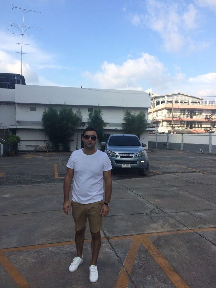  ,   Mamuka, 37 ,   ,   , c 