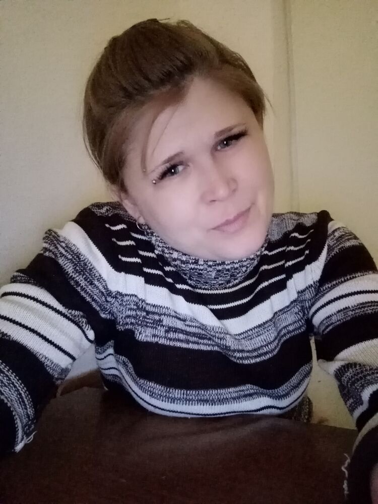  31958543  , 38 ,    