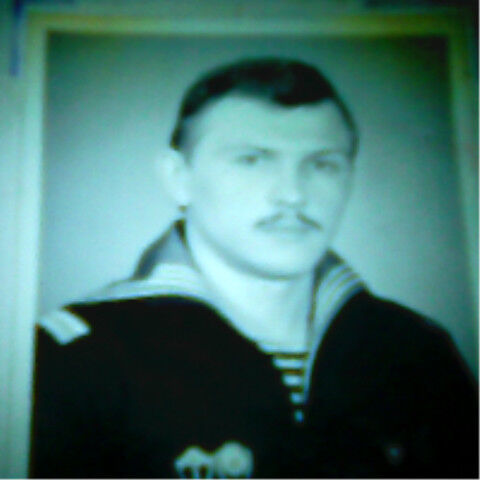  4129323  Vladimir, 68 ,    