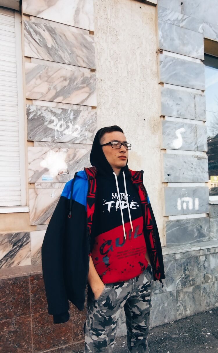 ���� 56102803 ����� �����, 22 ����, ���� ���������� � �������