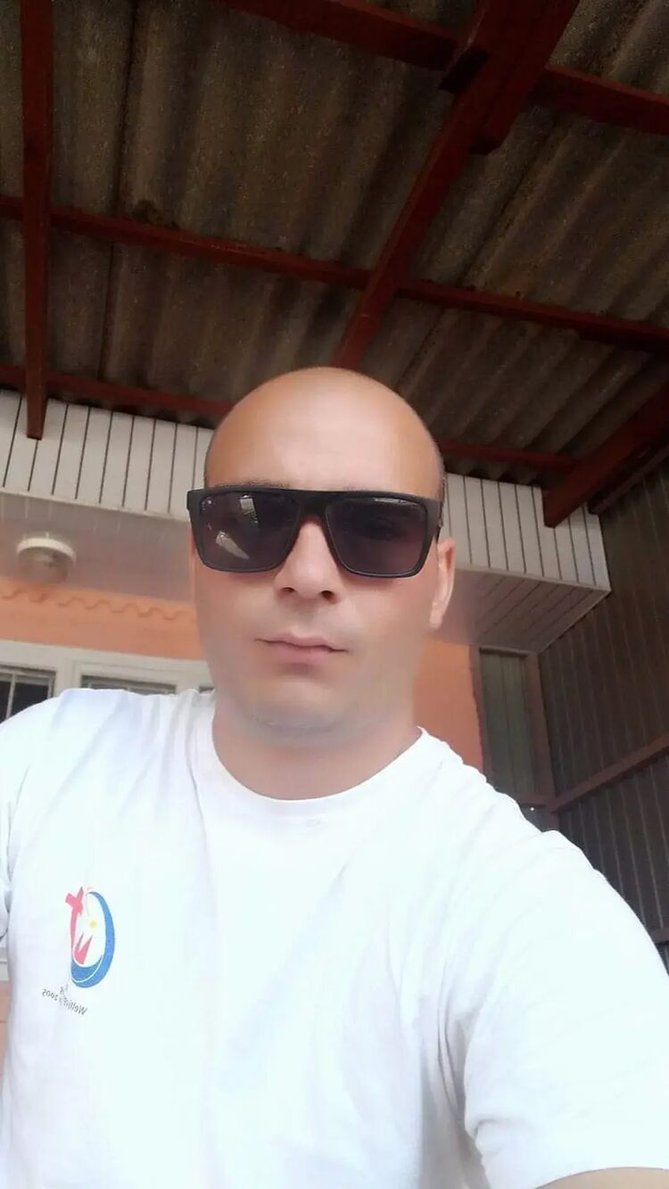  ,   Valeriu, 36 ,   ,   