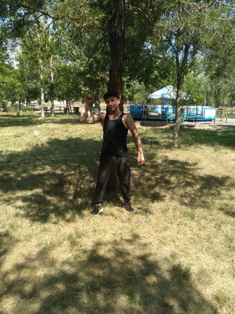  36585483  , 46 ,    