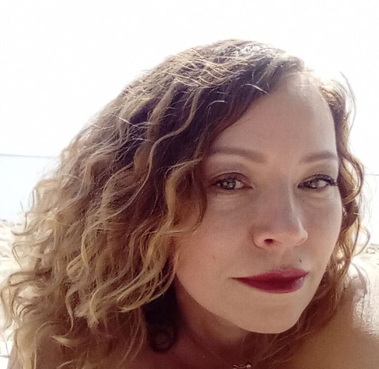   ,   Nati, 40 ,   ,   