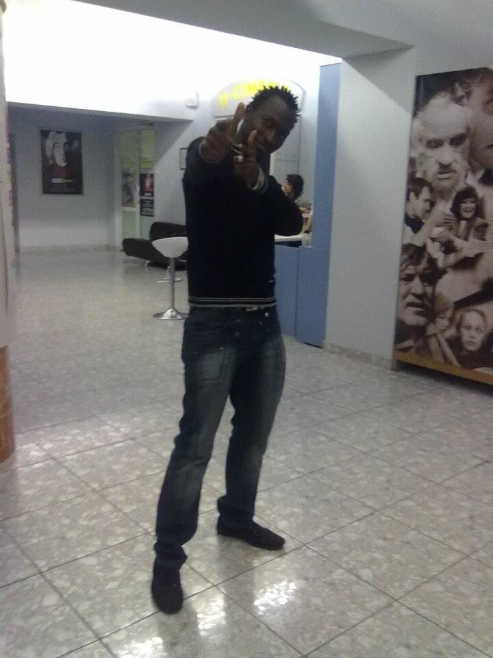  4398963  , 40 ,    