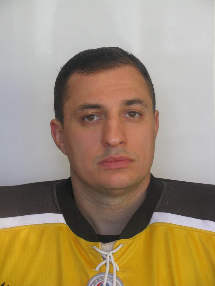  20429623  Alex, 45 ,    
