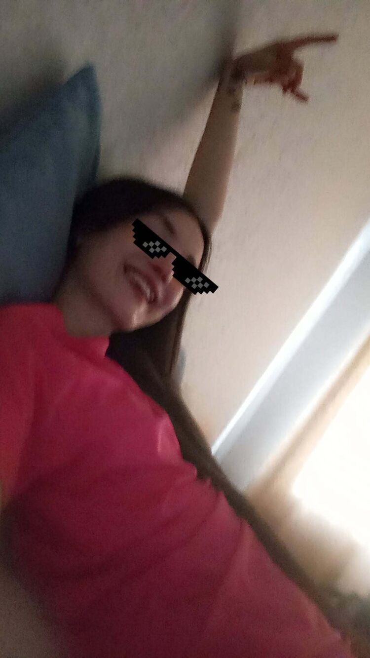  52896563  Polina, 18 ,    