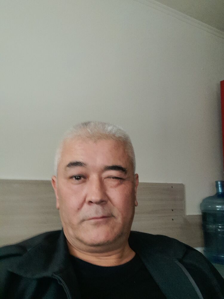  40823233  , 48 ,    