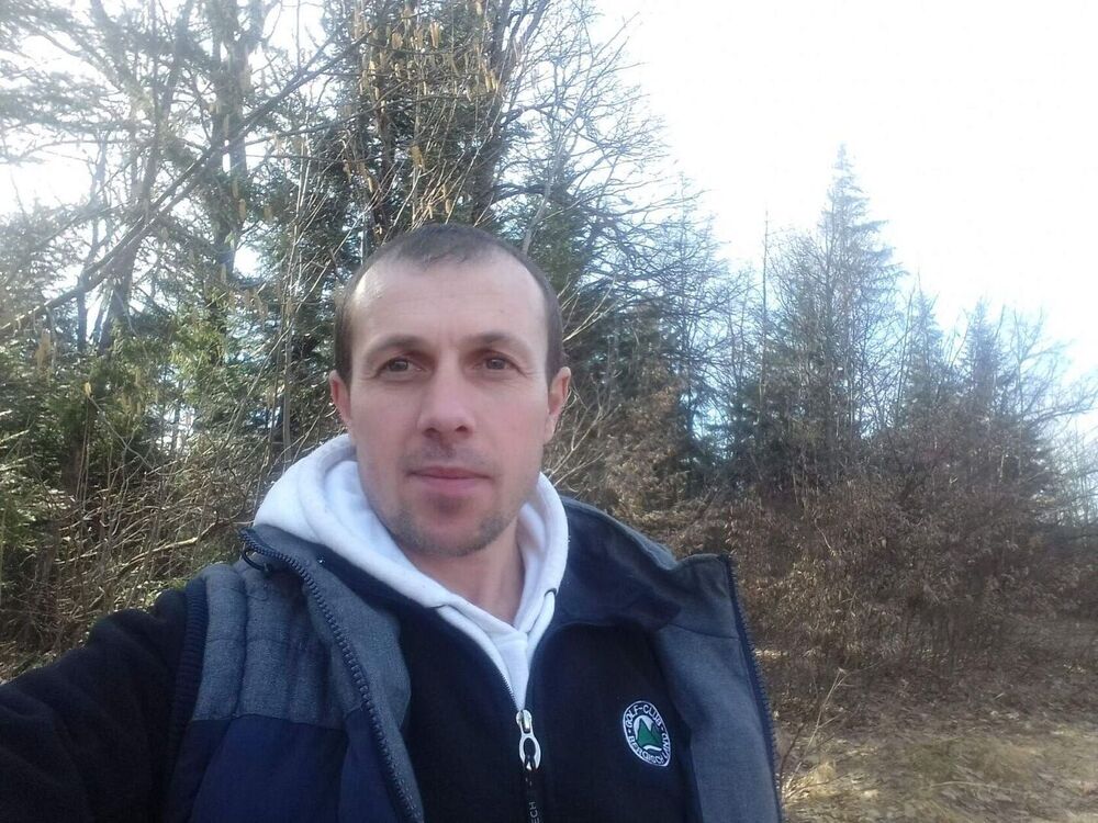  50513663  Dima, 44 ,    Praha