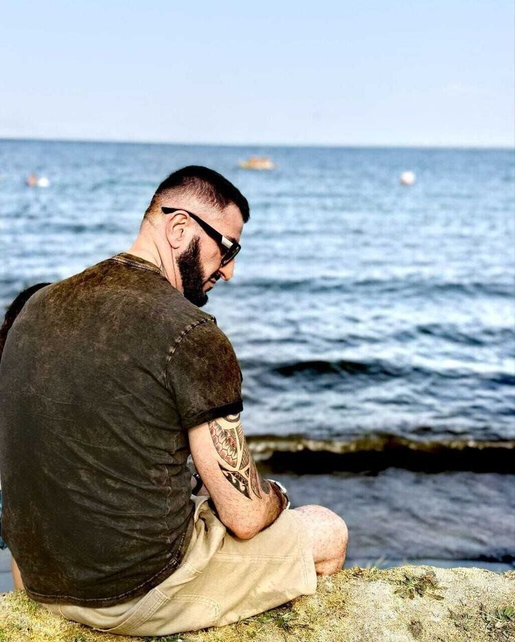  54763923  , 37 ,    --