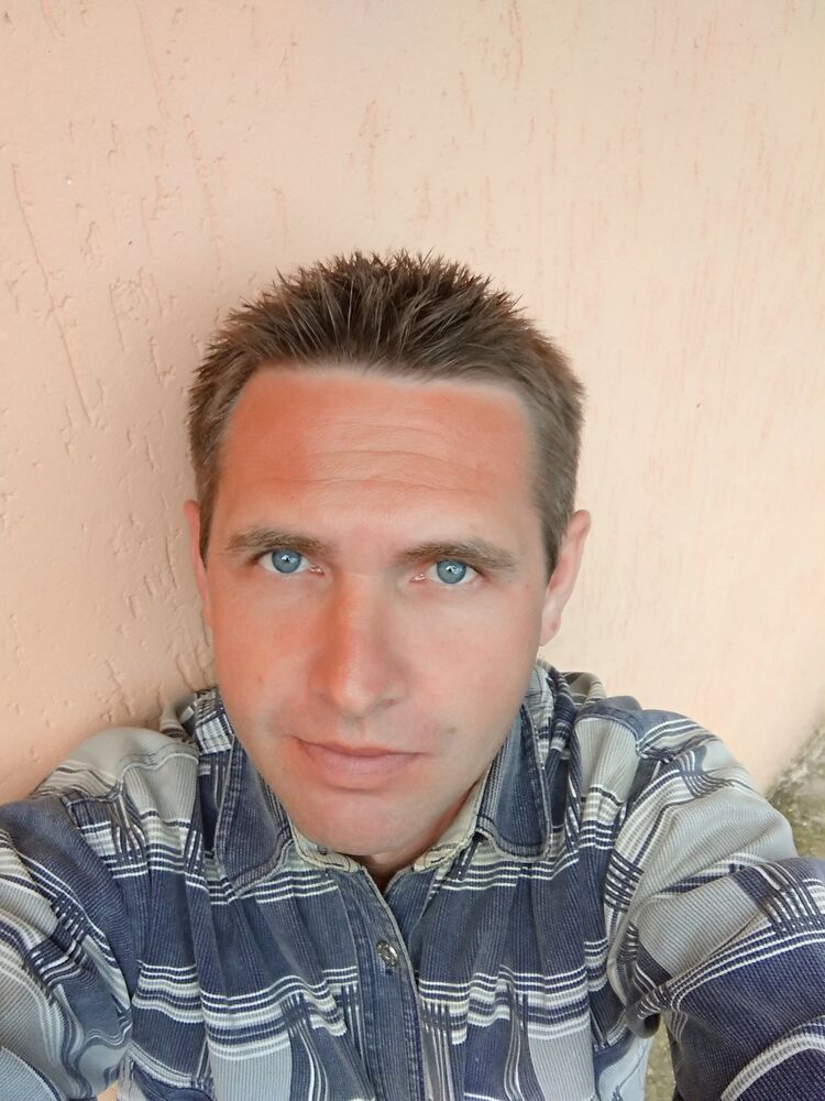  33415233  , 47 ,    
