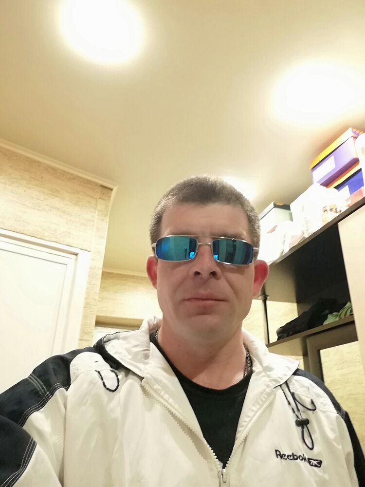  27400473  , 46 ,    