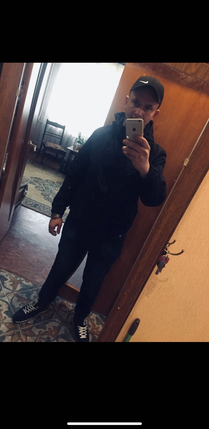  38046573  , 27 ,    