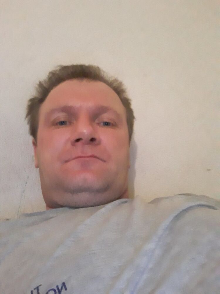  18399403  , 48 ,    