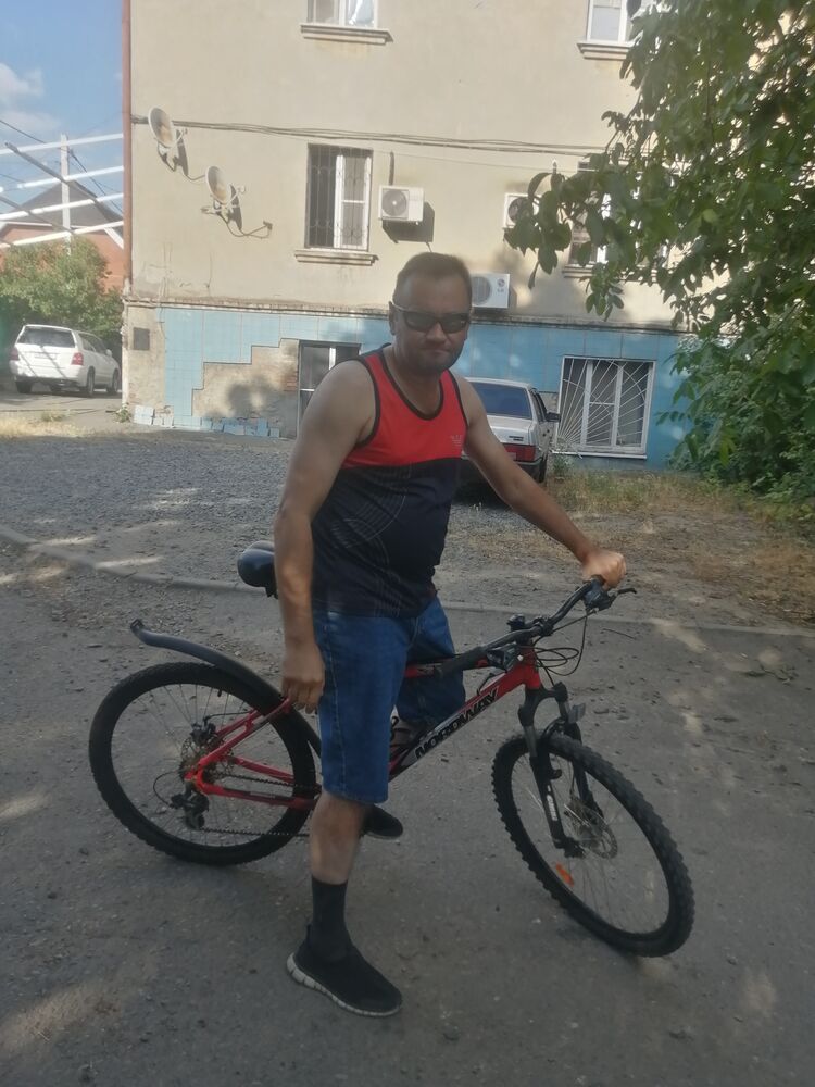  43862063  , 44 ,    --