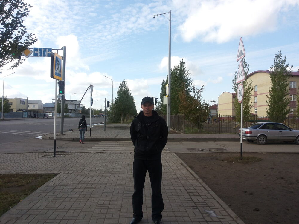  ,   Mikhail, 38 ,   ,   , c 