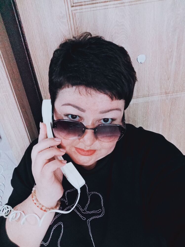  ,   Regina, 47 ,   ,   