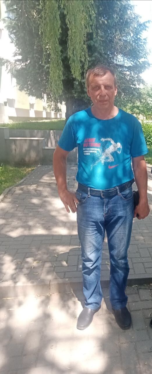  45873283  , 52 ,    