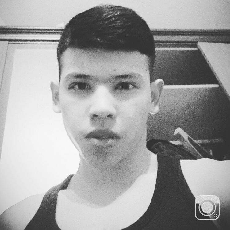  7061553  , 32 ,    