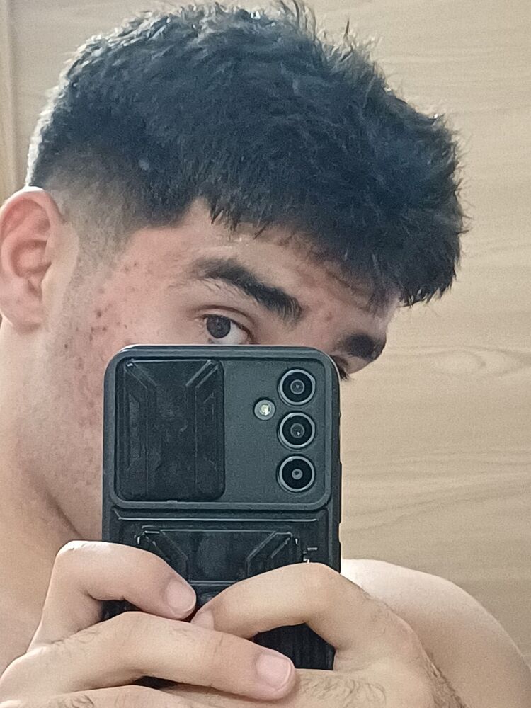  52949443  , 19 ,    -