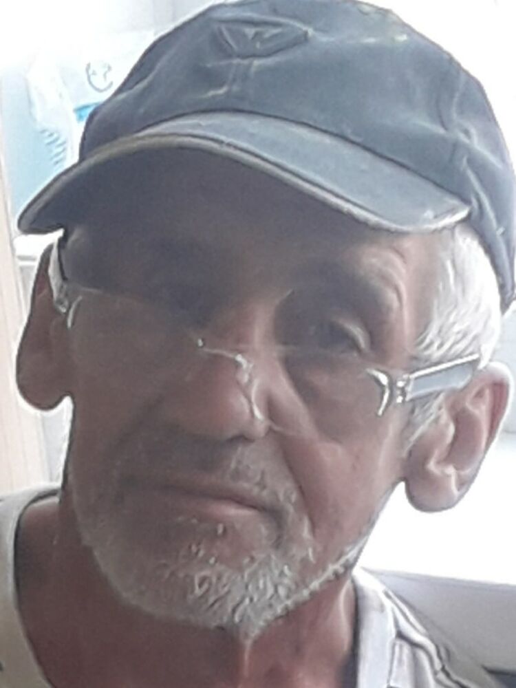  25983773  Alexander, 65 ,    