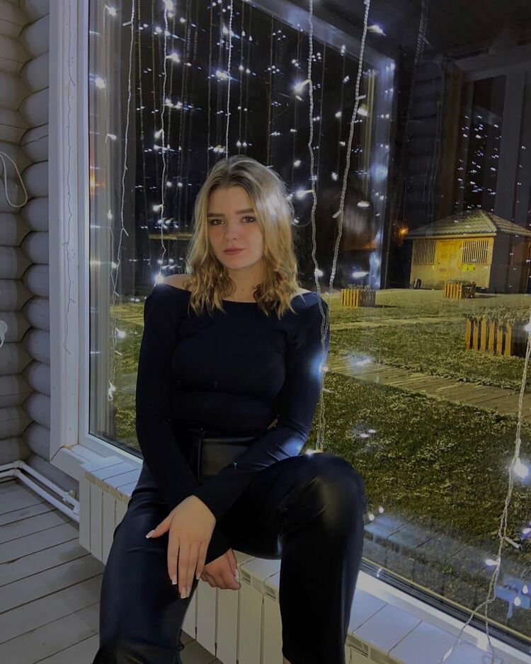  -,   , 21 ,   ,   