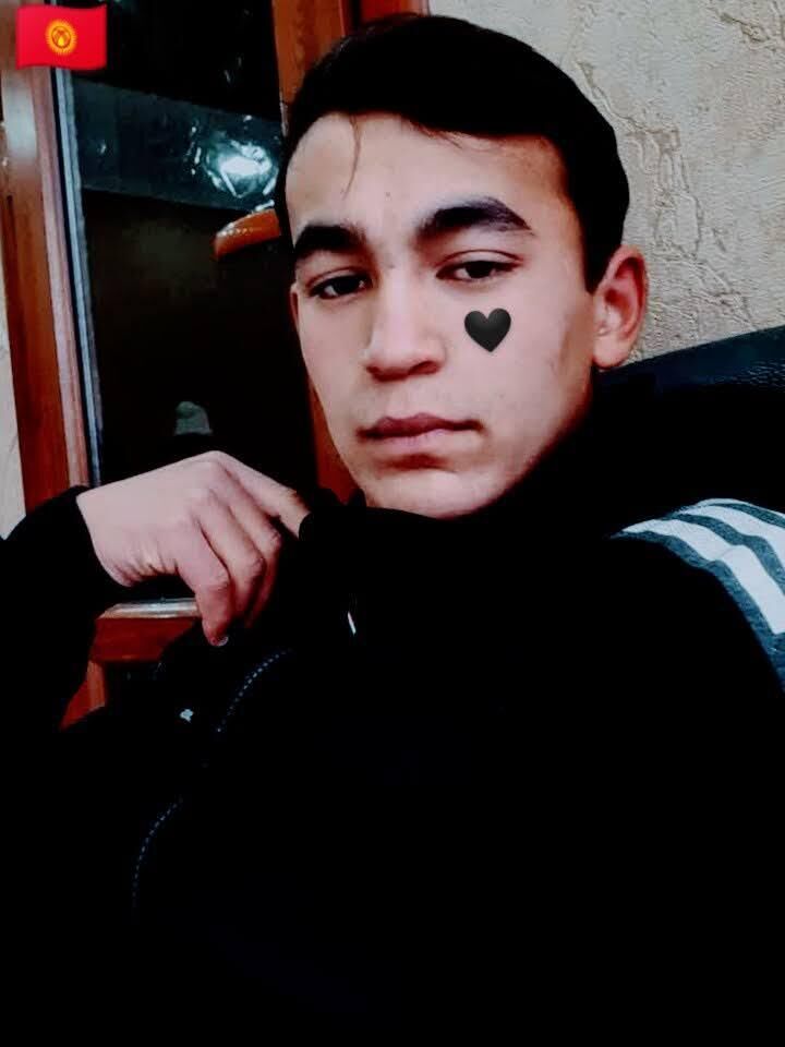  35574393  , 23 ,    
