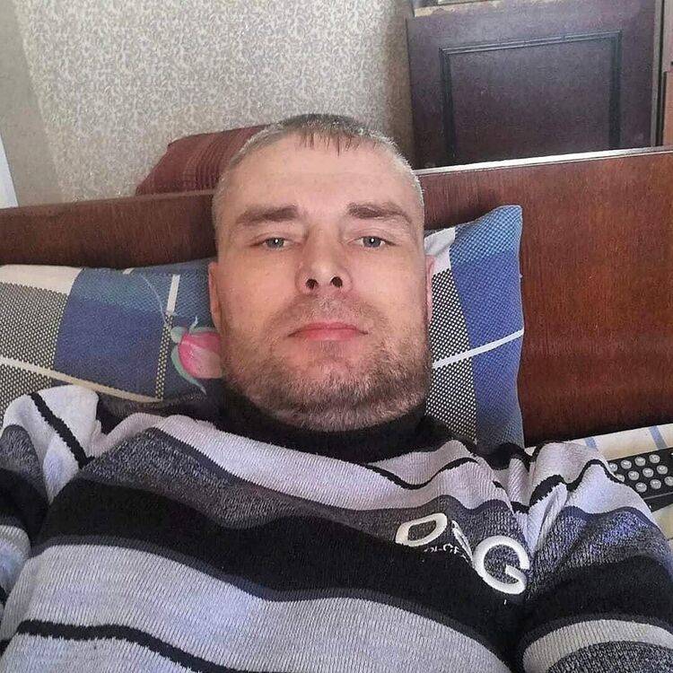  22223913  , 44 ,    
