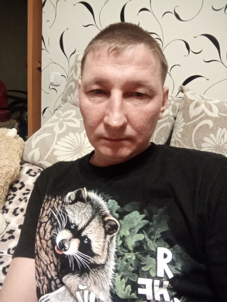  33432473  , 44 ,     