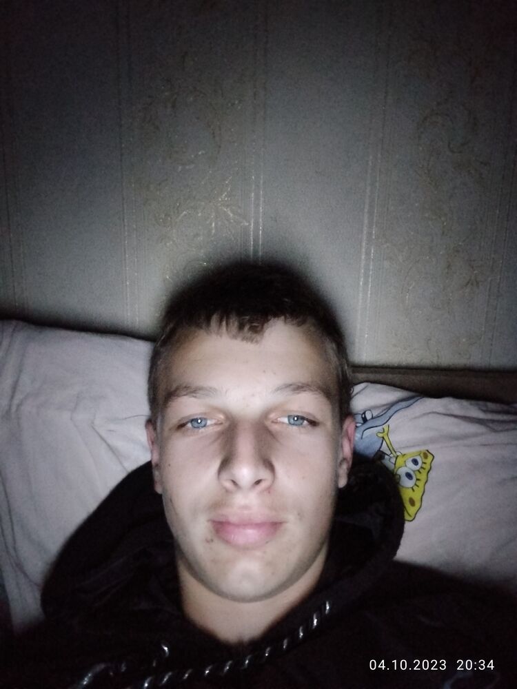  38255903  , 21 ,    