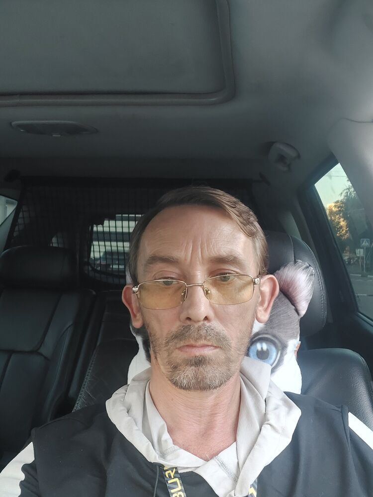  41057423  , 46 ,    