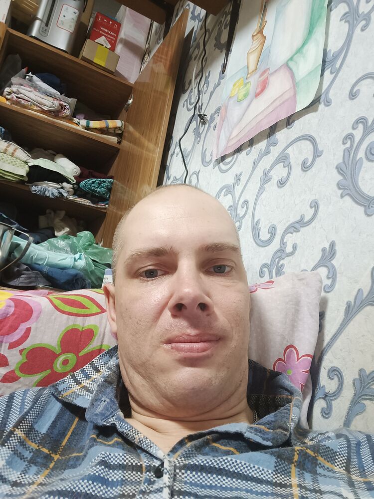  48572923  , 37 ,    