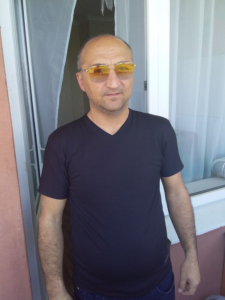 ���� 16045493 ������� Aram, 52 ����, ���� ���������� � �������-��-����