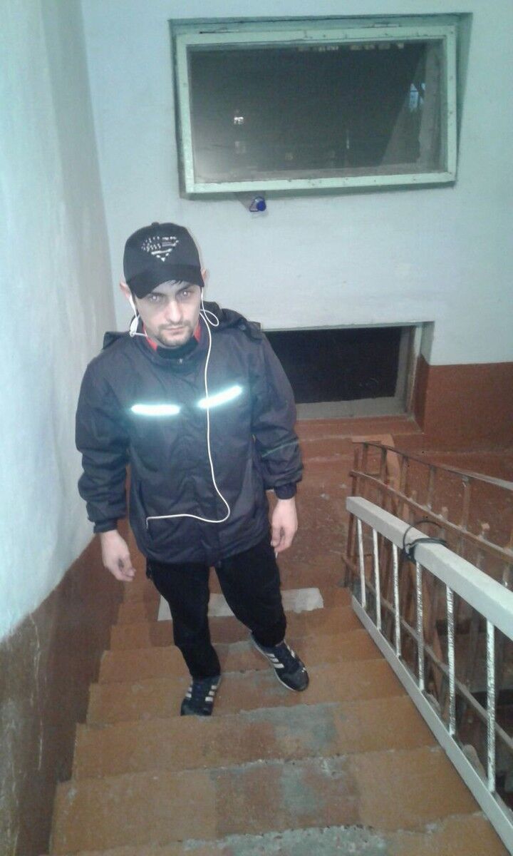 ���� 10712523 ������� ����, 35 ���, ���� ���������� � ����������