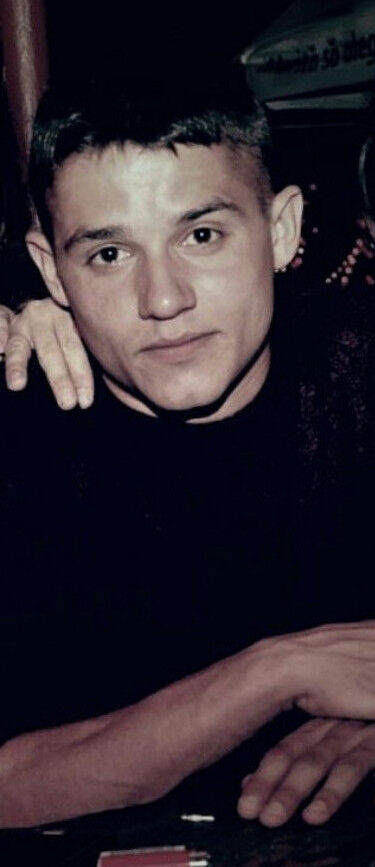  11535933  Tudor, 29 ,    