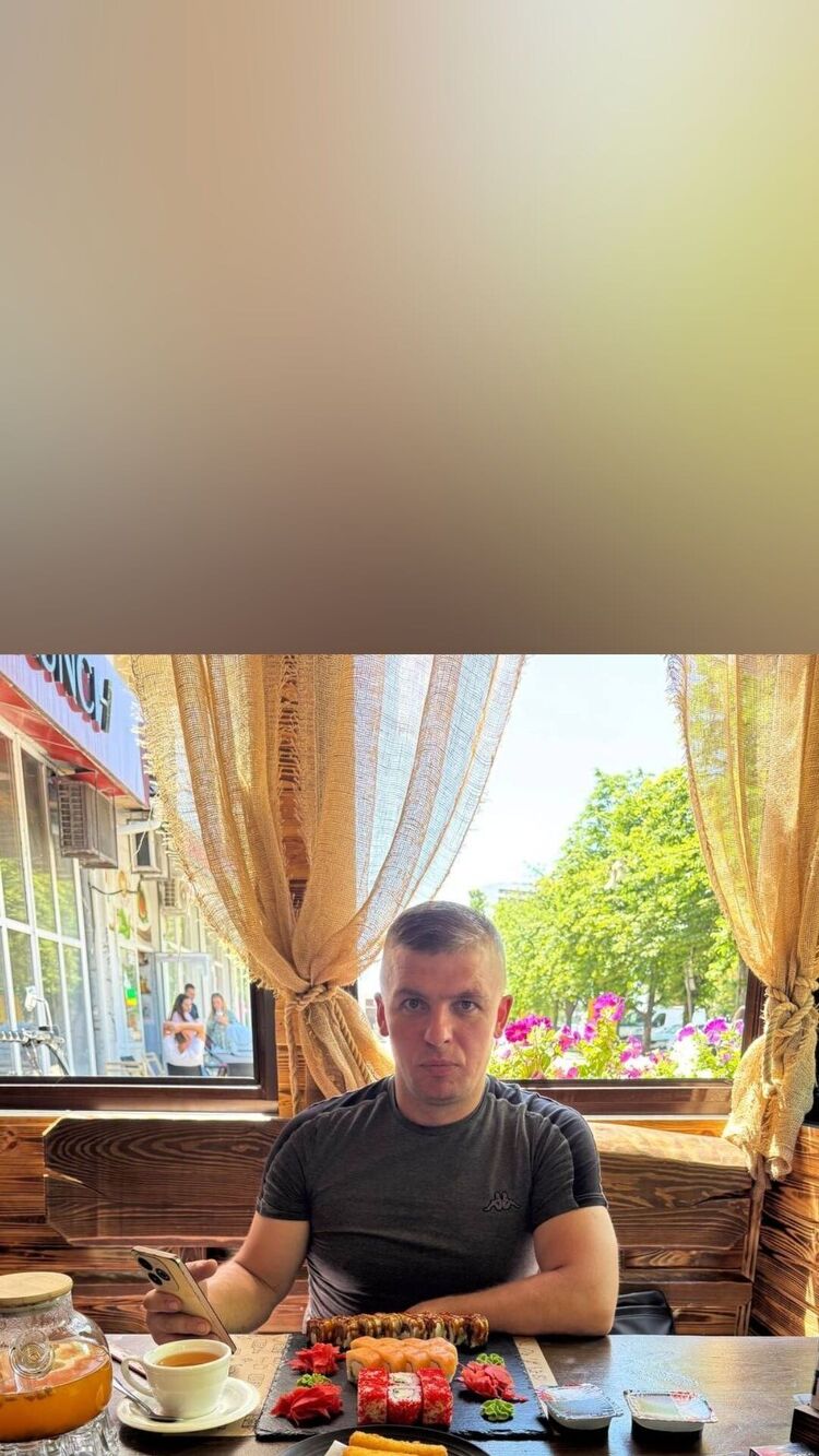  52848893  , 38 ,    