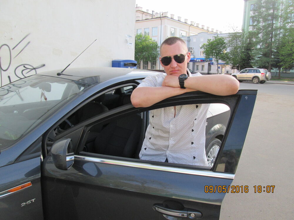  10584603  Ш, 42 ,    