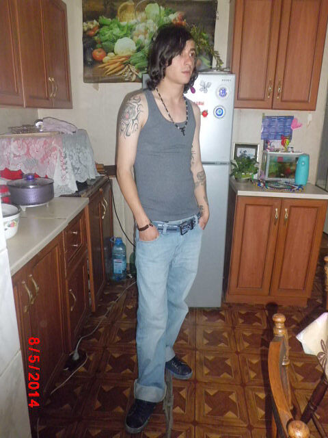  ,   Nika, 31 ,   