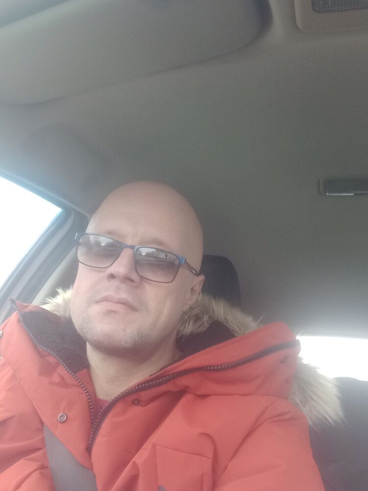  40242223  , 48 ,    