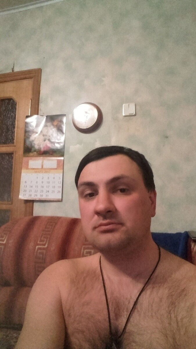 10496233  , 43 ,    
