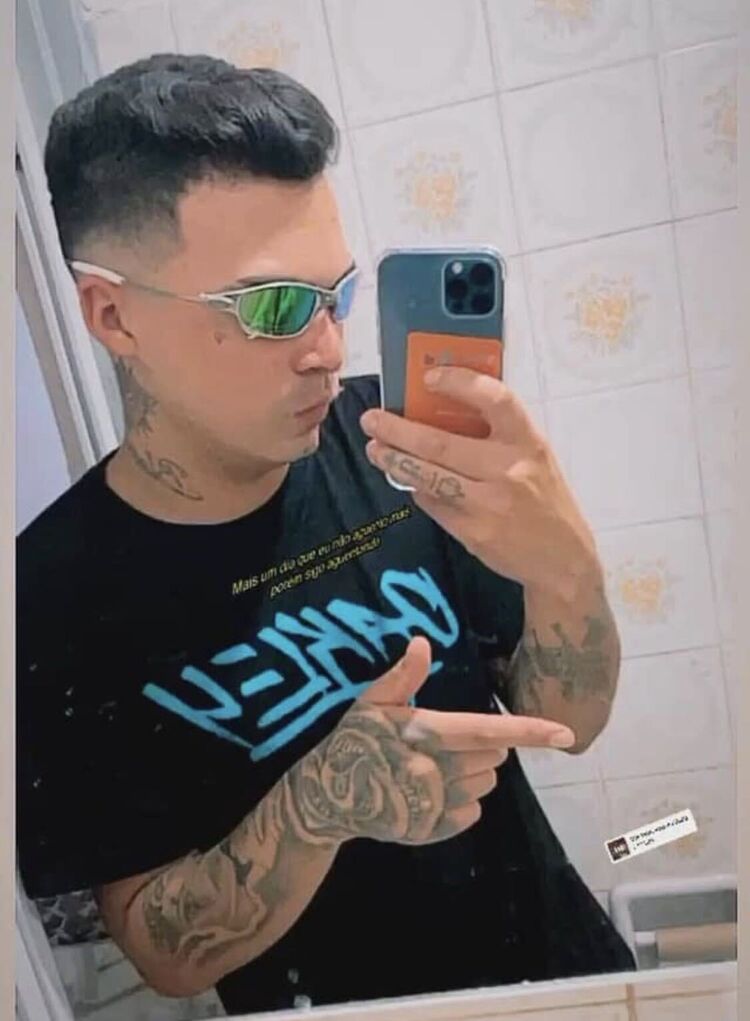  Volta Redonda,   Lucas, 25 ,   ,   