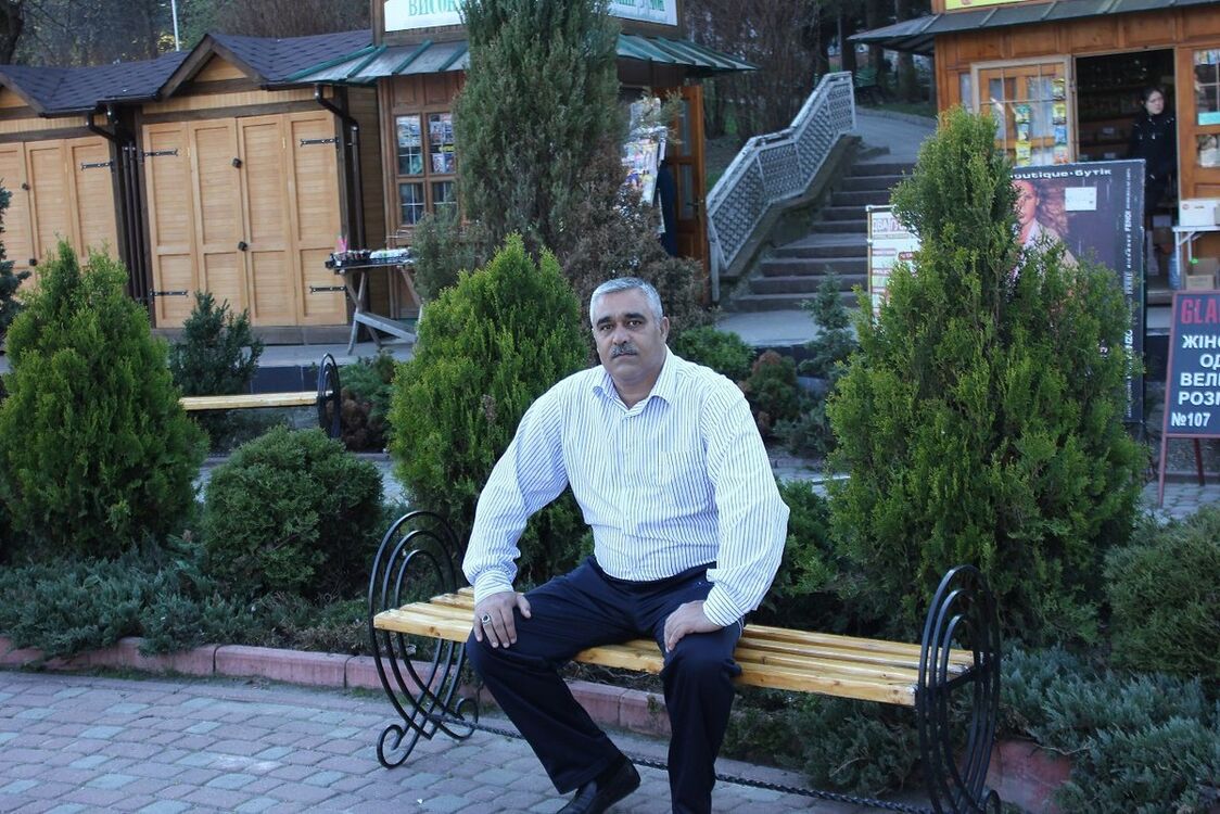  ,   Tahir, 57 ,   ,   , c 