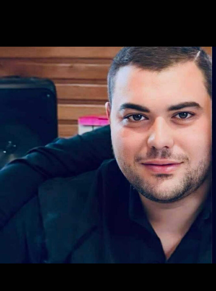  53591643  Narek, 28 ,    
