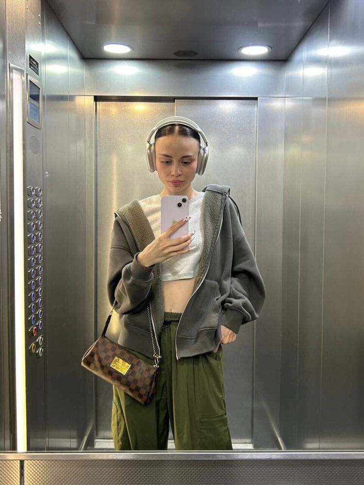  -,   , 23 ,   ,   